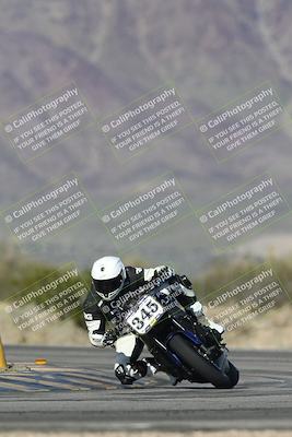 media/Jan-15-2026-Racers Edge (Thu) [[dfebeb70ab]]/2-A Group/Session 5 (Turn 5)/